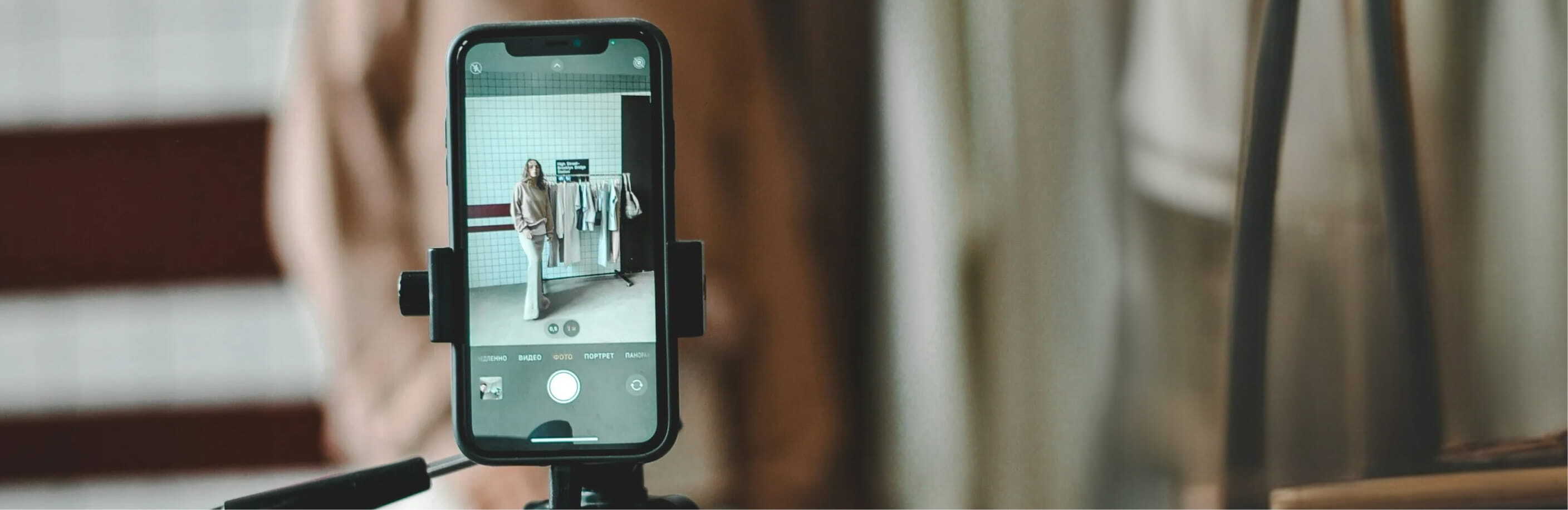 Designbueropersch reels ideen fuer kleine unternehmen desktop Smartphone nutzen zum Reel drehen für kleine Unternehmen